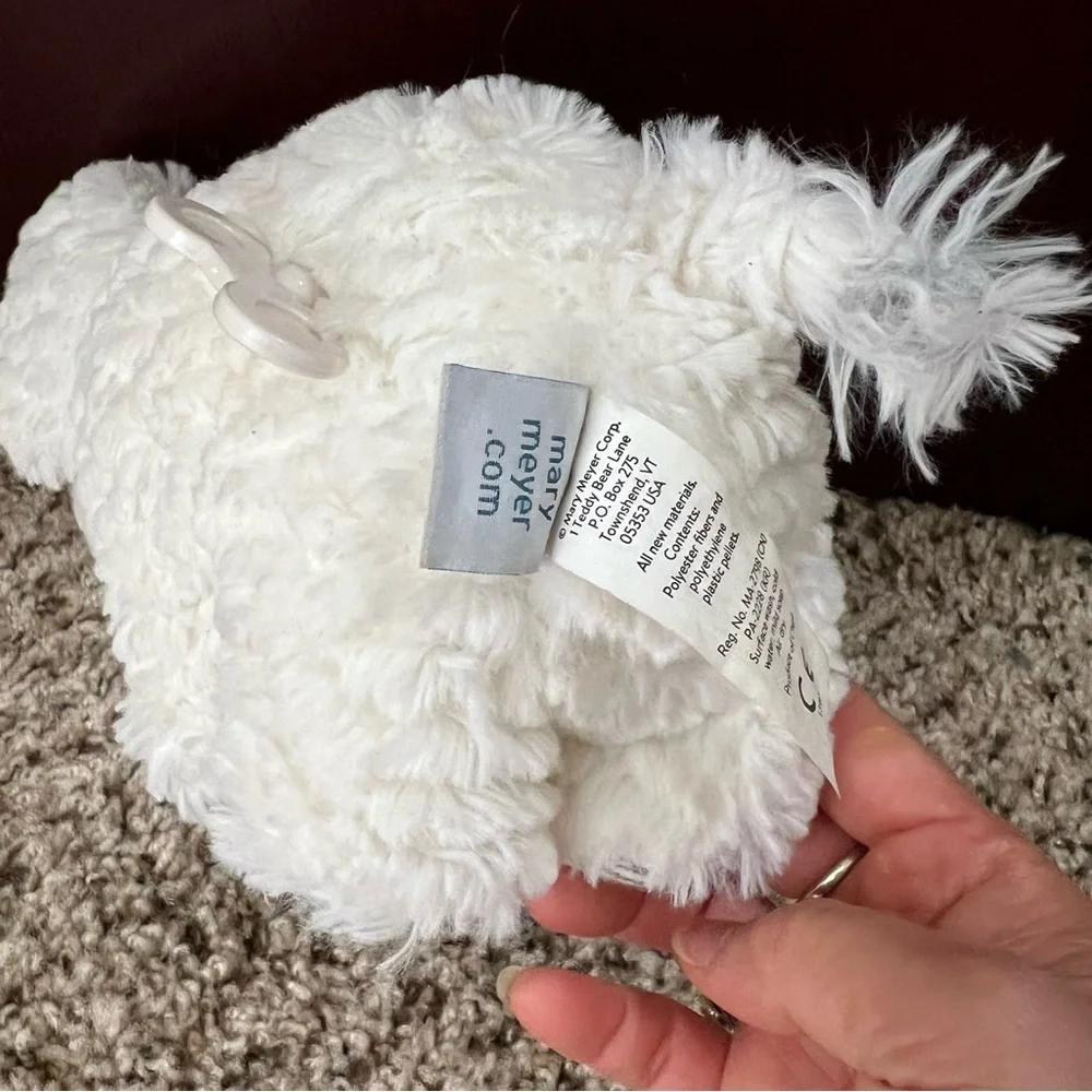 MARY MEYER Afrique Boutique Elephant Musical Wind-up Toy 11” long